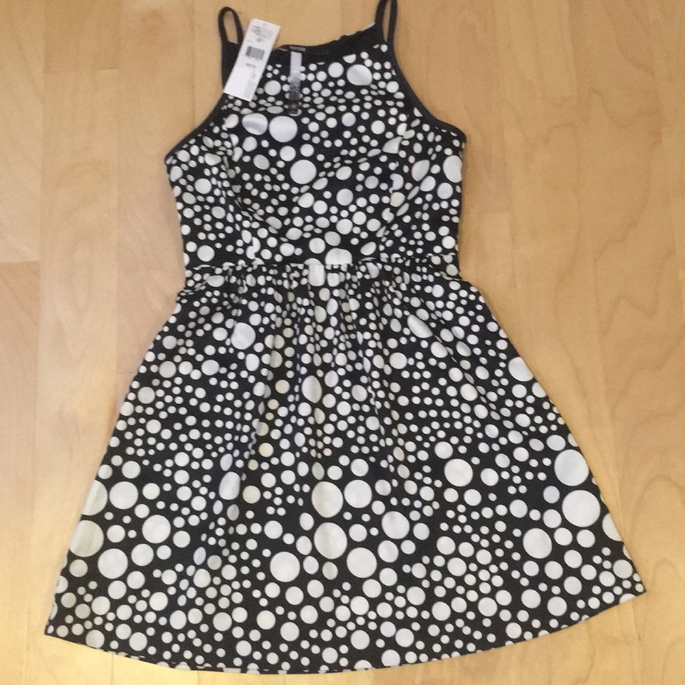 NWT Kenzie cocktail dress